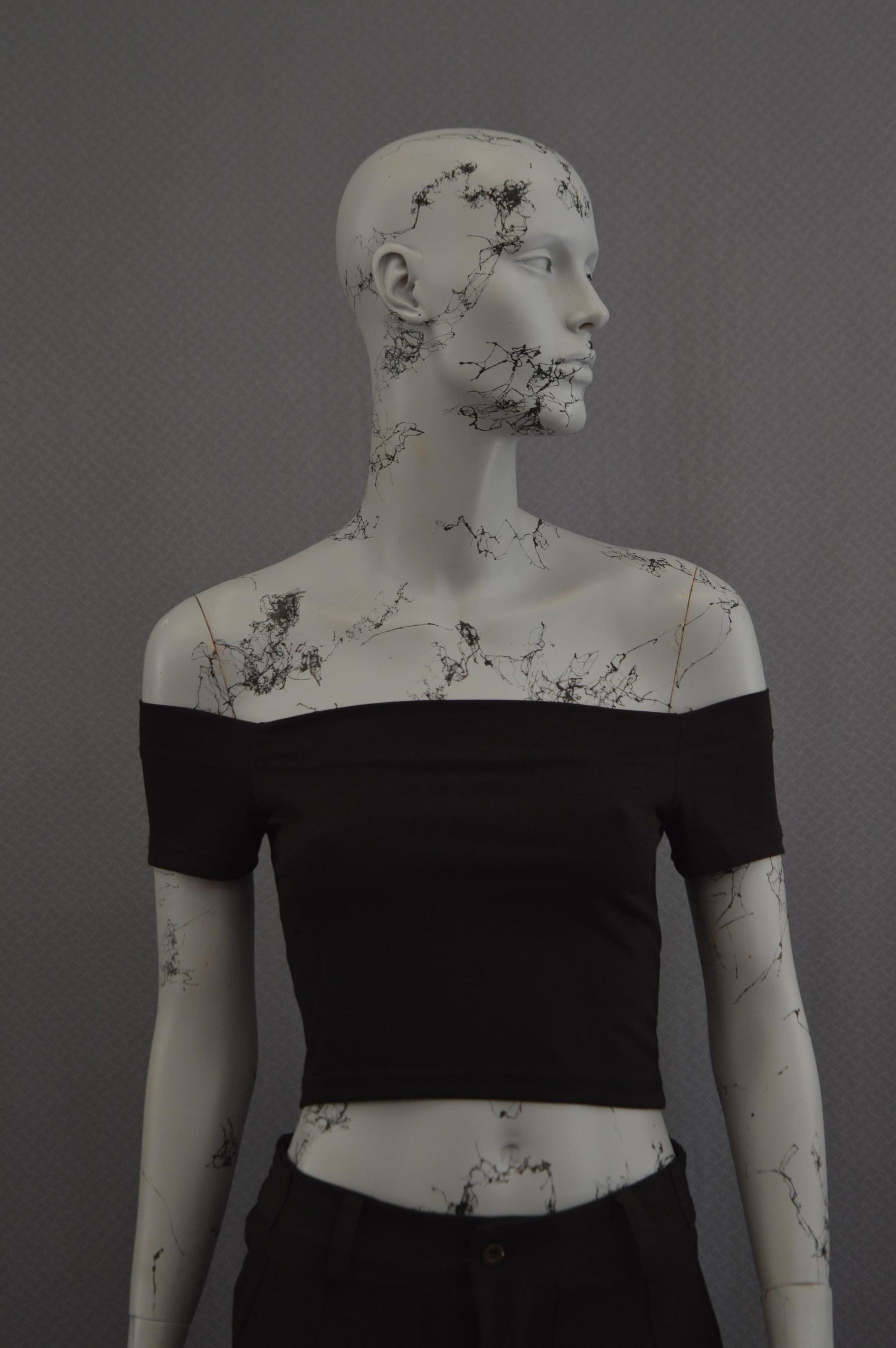 Urban Soho Low Shoulder Crop Top