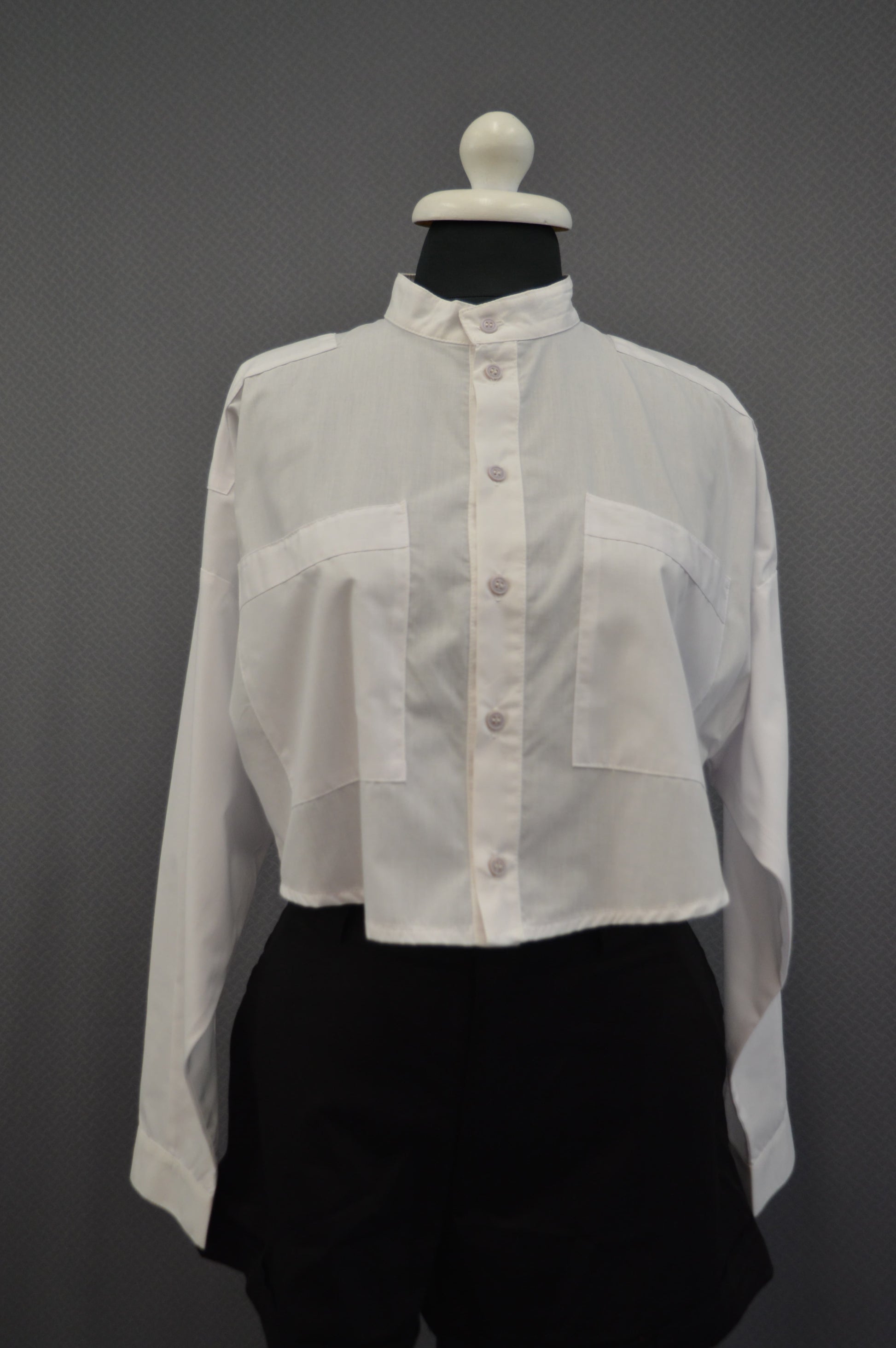 Johatsu Crop Shirt