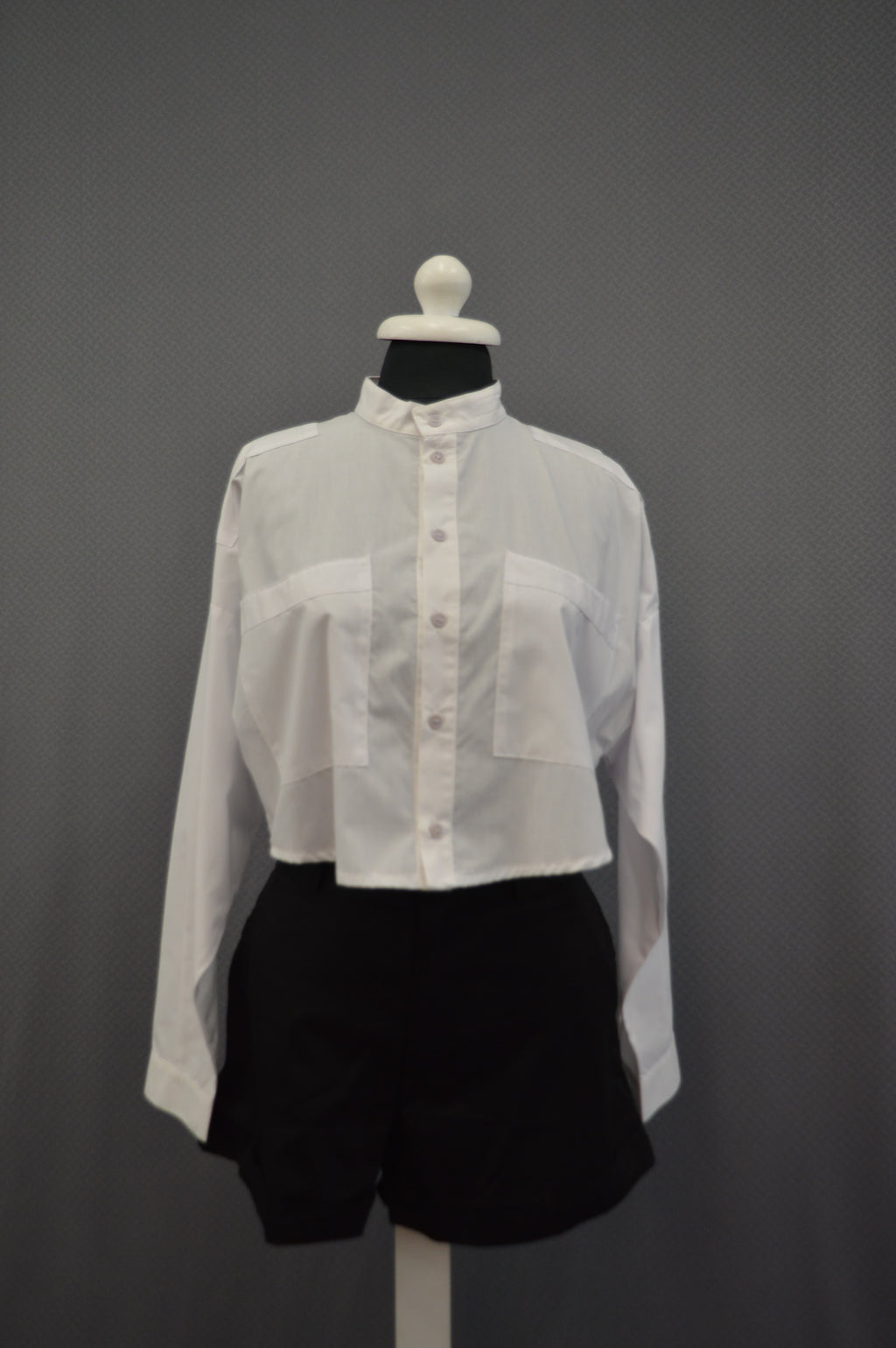 Johatsu Crop Shirt